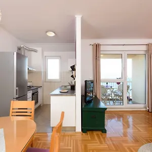 Dani Apartament